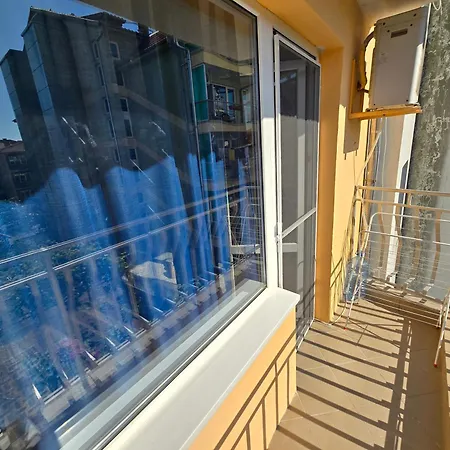 квартири сън 3* Nesebar