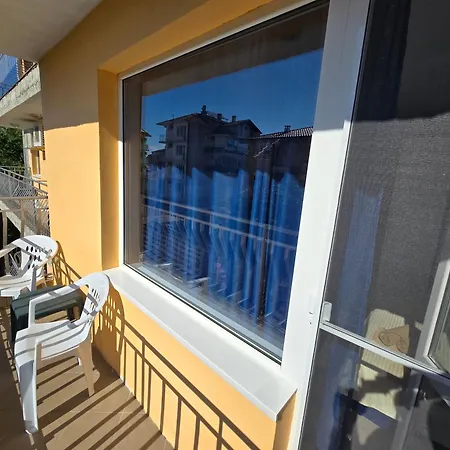 квартири сън Несебър
