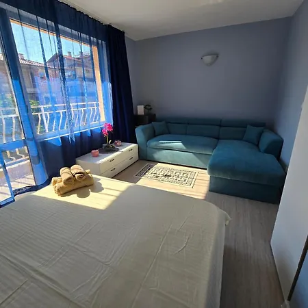 Квартири Сън Guest house *