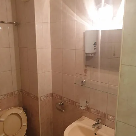 Guest house Квартири Сън *