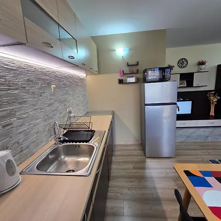 квартири сън ゲストハウス 4*